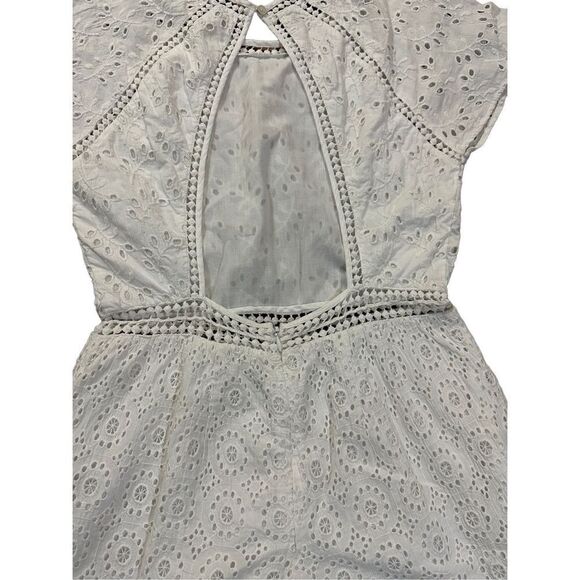 Tularosa Revolve Milk white eyelet lace cutout back Brynn romper sz Small - Picture 10 of 12